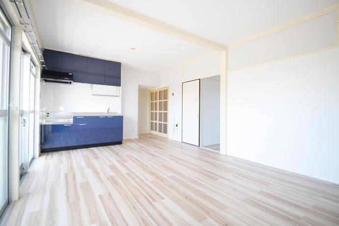 キッチン　キッチンは南向きで明るいキッチン