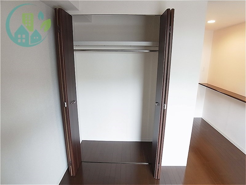 収納　パレス東洋神戸６号館