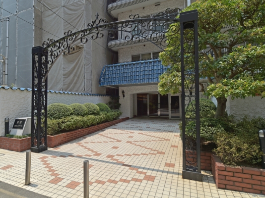 エントランス　エントランス