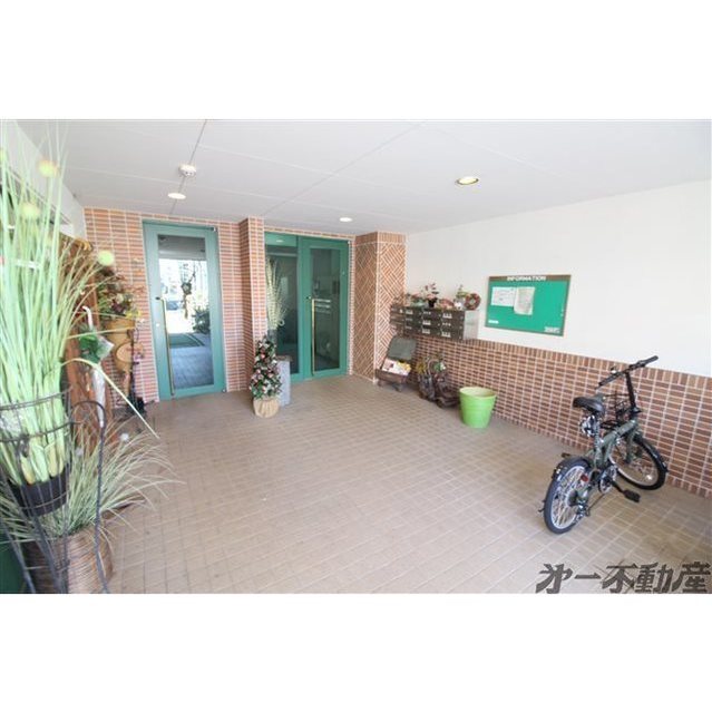 ロビー　玄関スペース