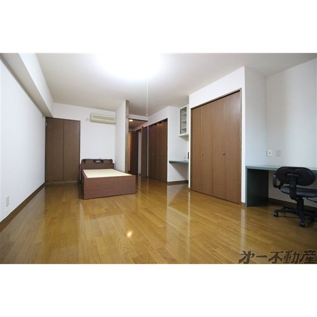 居室・リビング　洋室