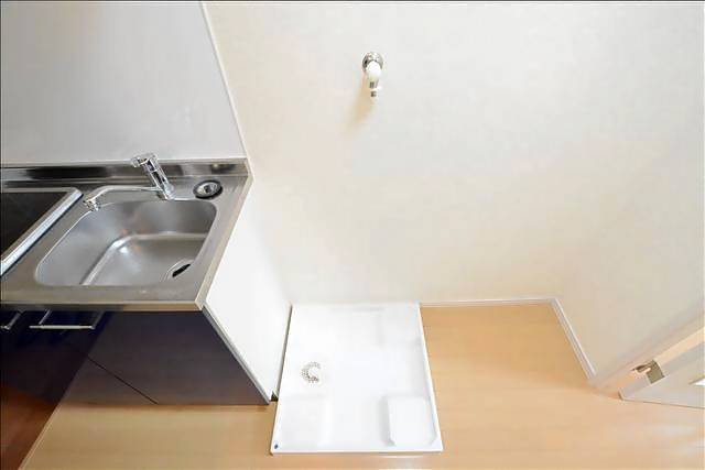 洗面設備　洗濯機置き場