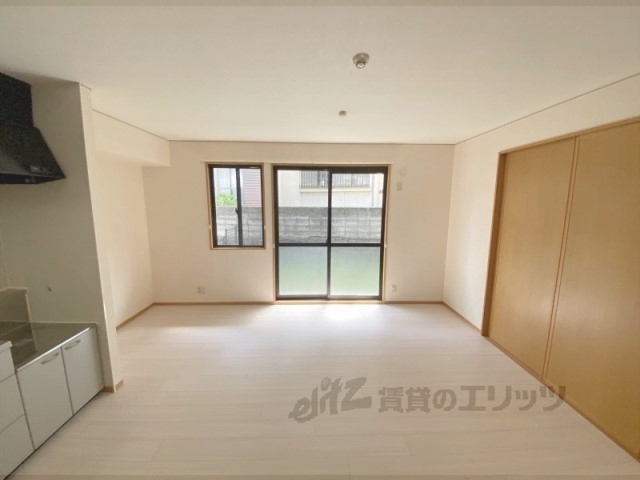 居室・リビング　リビング