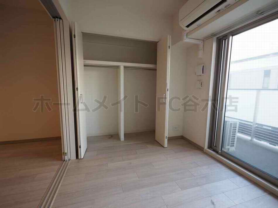 収納　スプランディッド淀屋橋DUE