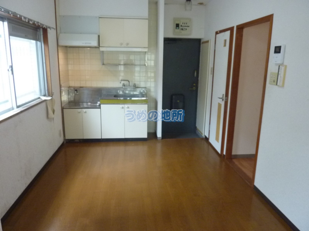 居室・リビング　P1520525ロゴ圧縮済