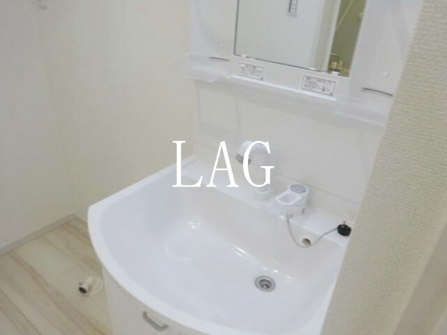 洗面設備　洗面台です。