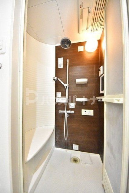 バス・シャワールーム　シャワールーム