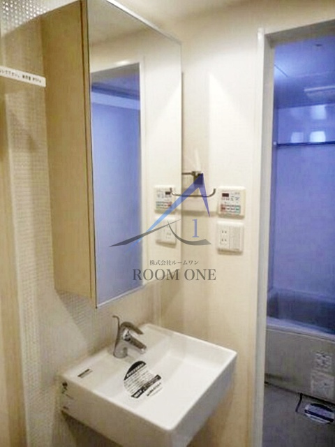 洗面設備　洗面台です。