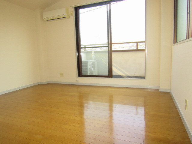 居室・リビング　洋室６帖（フローリング）