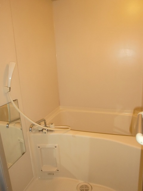 バス・シャワールーム　人気条件のバストイレ別タイプになります