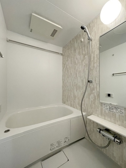 バス・シャワールーム　浴室