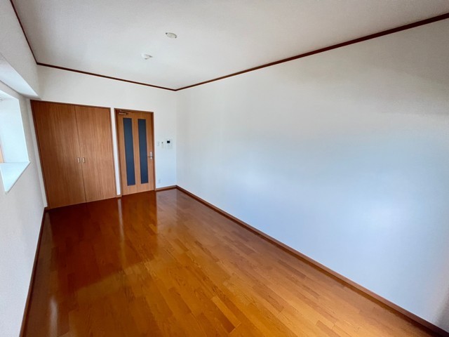 居室・リビング　別号室の写真