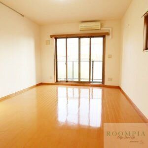 居室・リビング　物件画像