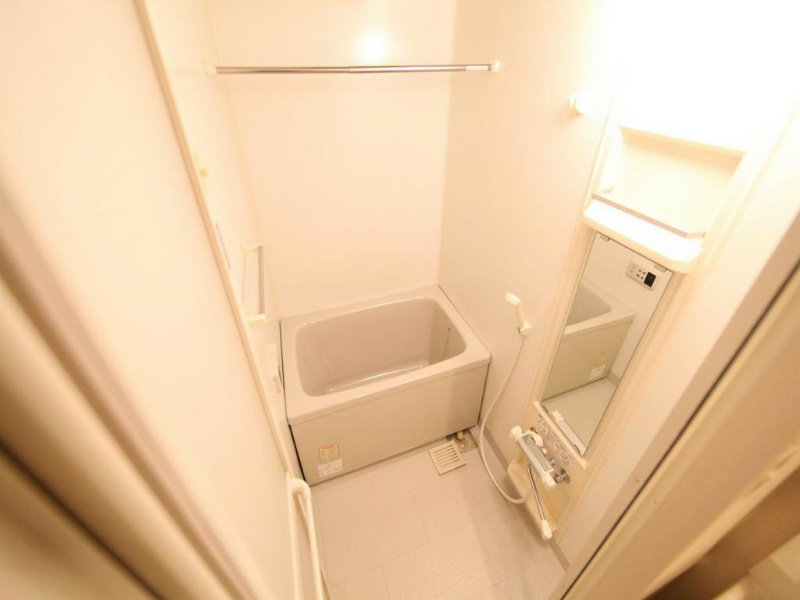 バス・シャワールーム　バス・トイレ別　浴室暖房乾燥機付きオートバス