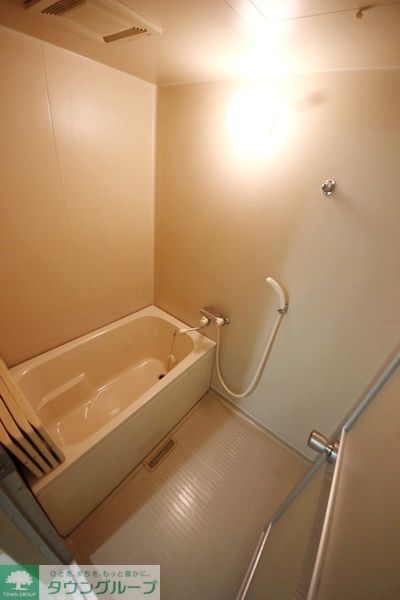 バス・シャワールーム　バス