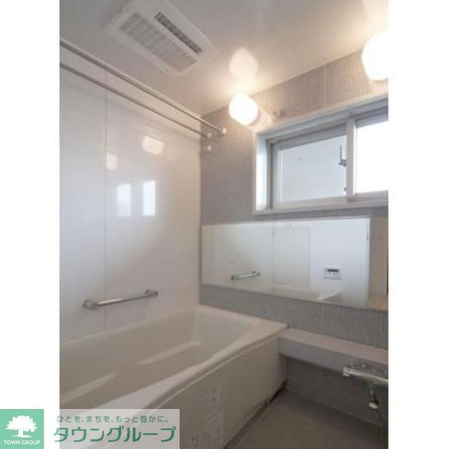 バス・シャワールーム　※写真は同タイプ住戸です。