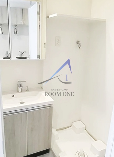 洗面設備　独立洗面台です。