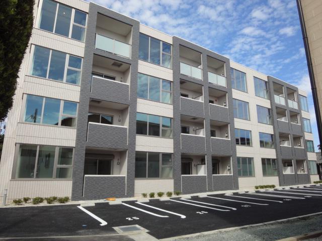 その他共有部分　外観写真（昼）