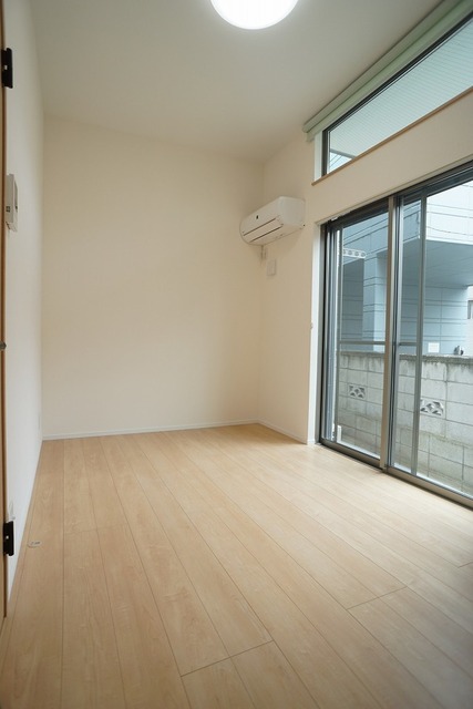 居室・リビング　※前回募集時の写真です