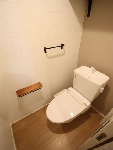 トイレ　ウォシュレット付のトイレ