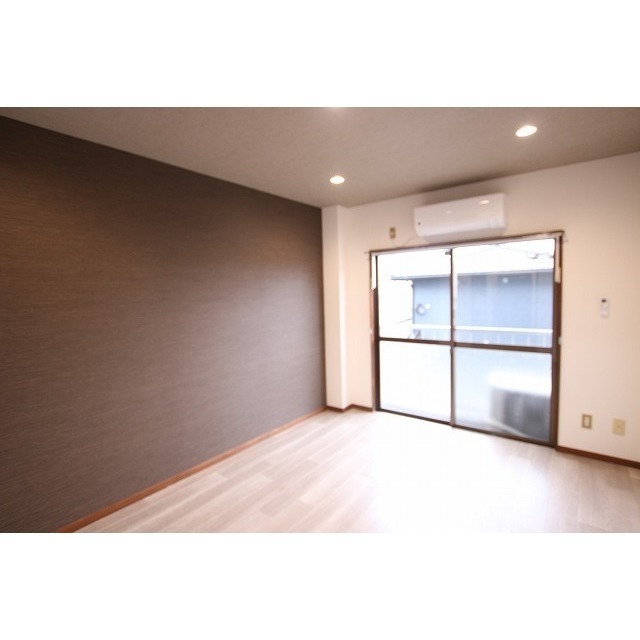 居室・リビング　リノッタ施工してます