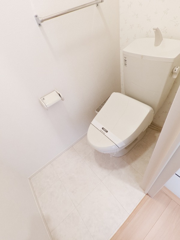 トイレ　図面と現状に相違がある場合には現状を優先