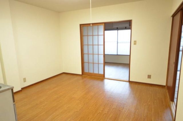 居室・リビング　リビング