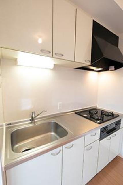 キッチン　※写真は同タイプ住戸です。