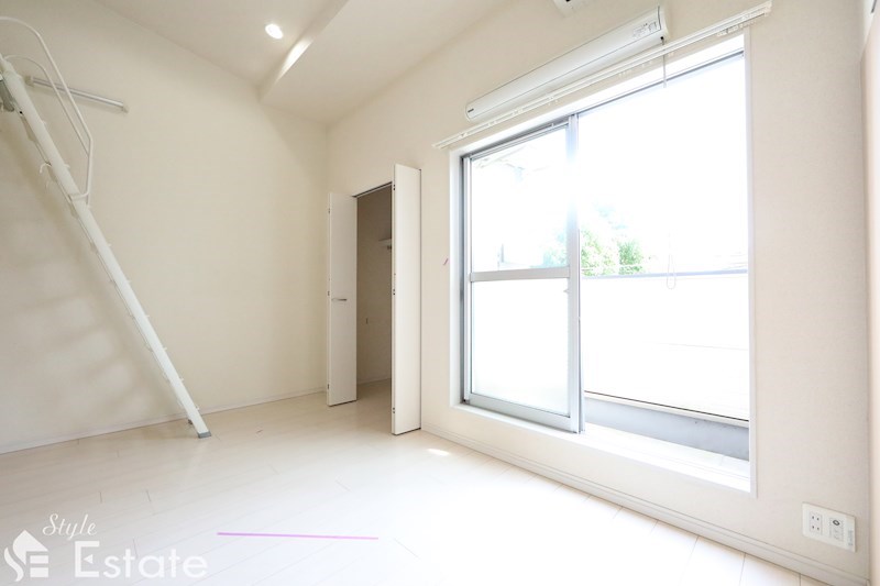 居室・リビング　洋室