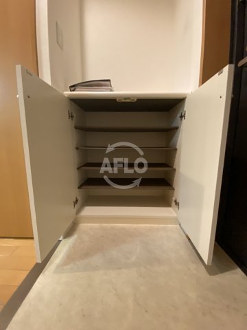 玄関　アーデンタワー靭公園　玄関