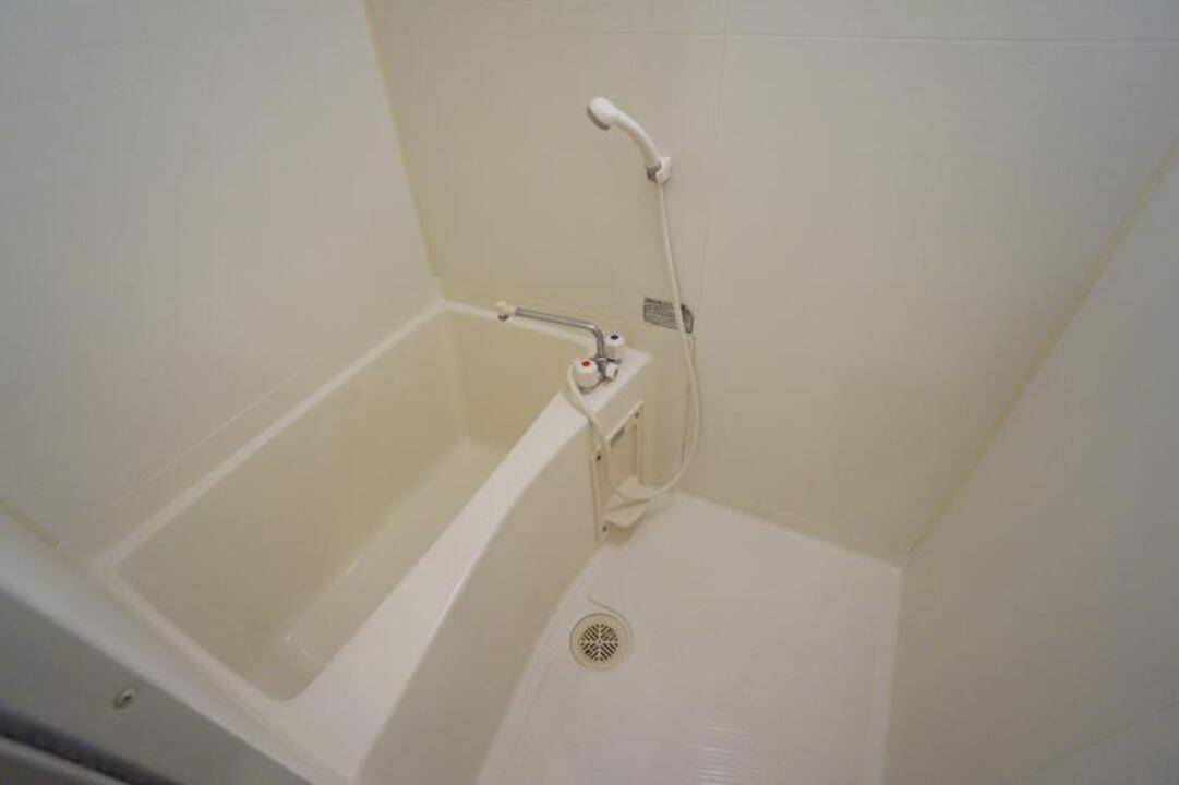 バス・シャワールーム　浴室