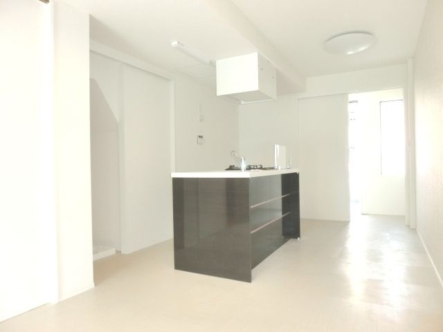 居室・リビング　開放的なリビングです。