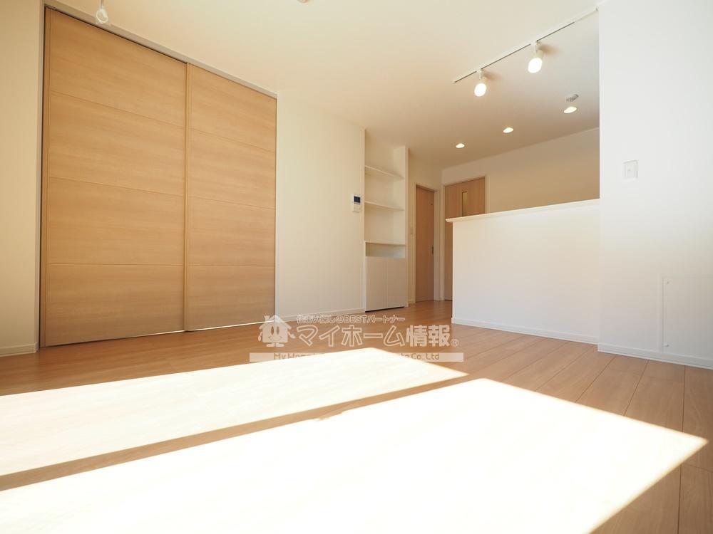 居室・リビング　※内観写真はD103号を引用しております。