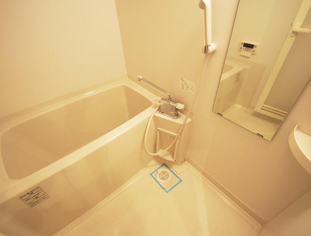 バス・シャワールーム　追焚付き