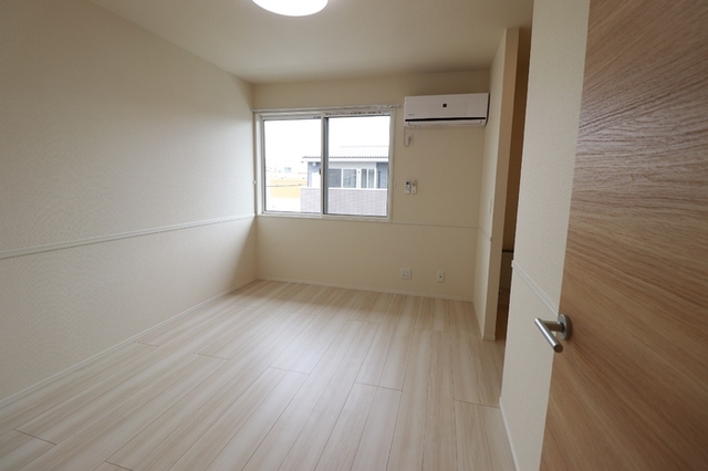 その他部屋・スペース　洋室６帖