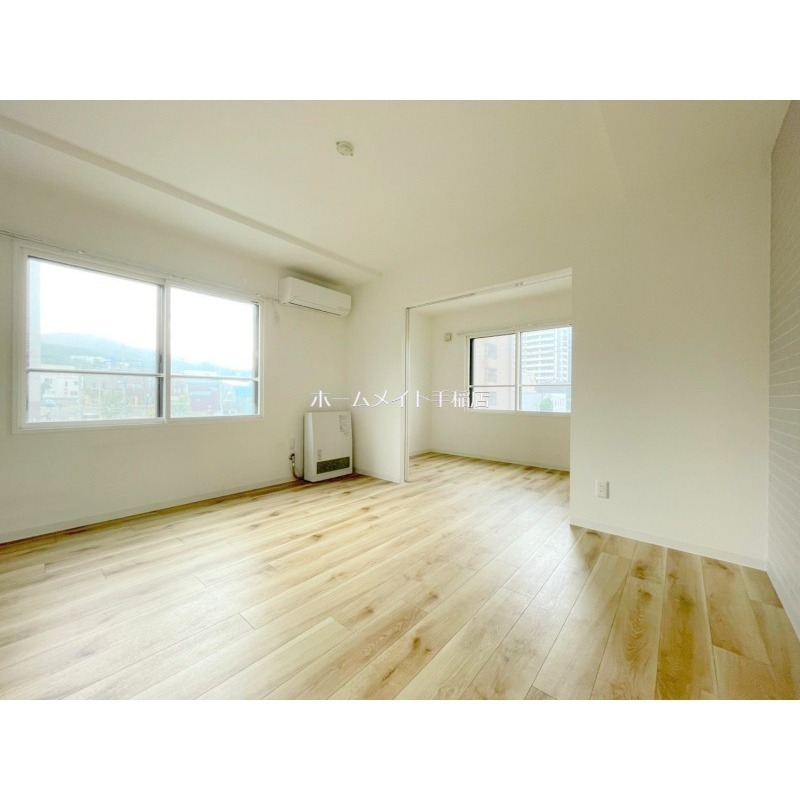 居室・リビング　明るいリビング♪