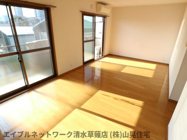 居室・リビング　同イメージ