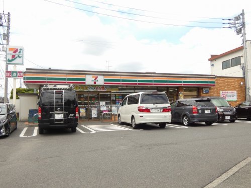 コンビニ　セブン-イレブン 大和下鶴間宿店（コンビニ）まで981m