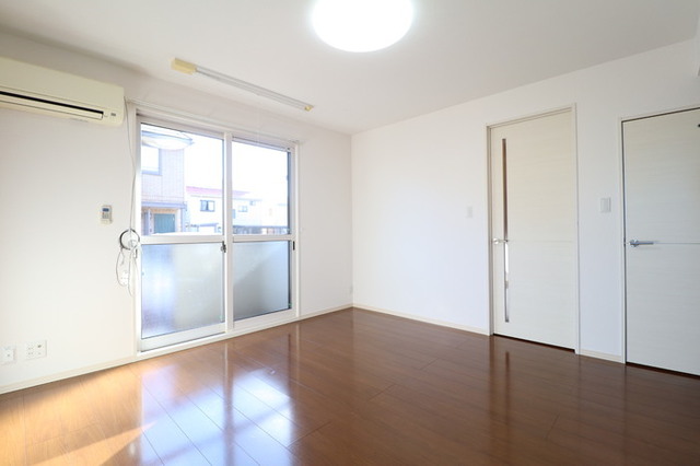 居室・リビング　リビング