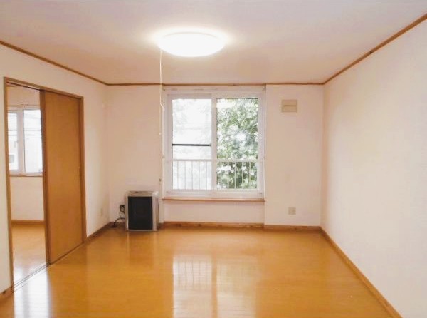 居室・リビング　日当たり良好♪