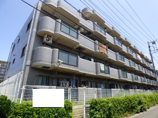 建物外観　日当たり良く明るい外観！
