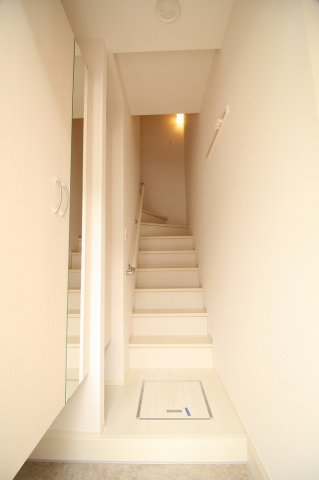 玄関　落ち着いた玄関です