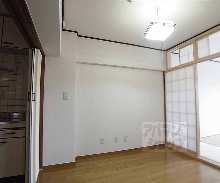 居室・リビング　洋室５畳