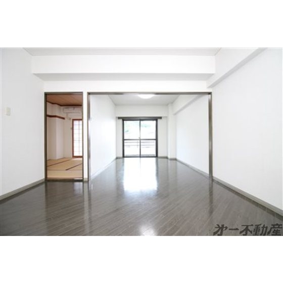 建物外観　ＬＤＫ