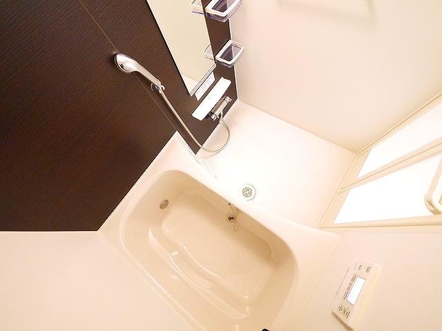 バス・シャワールーム　きれいなお風呂です
