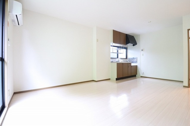 居室・リビング　Ａ１０２リビング