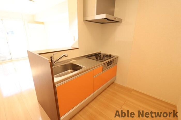 キッチン　コンロ＆グリル付きカウンターキッチン