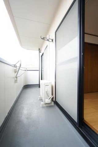 バルコニー　バルコニー付きです