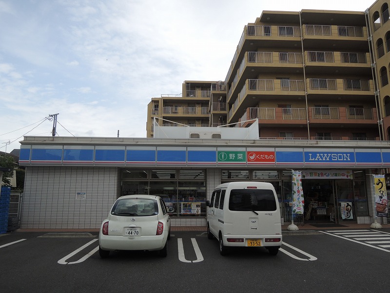 コンビニ　ローソン小田2丁目店（コンビニ）まで382m
