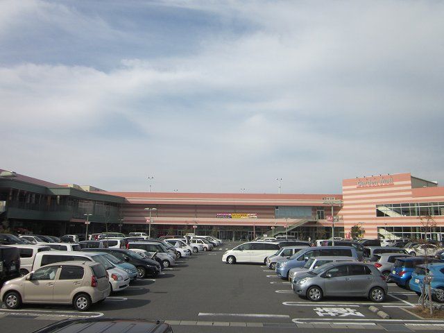 ショッピングセンター　ガーデンモール木津川（ショッピングセンター）まで1674m